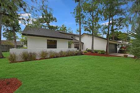 860 Foresteria Avenue Wellington, FL 33414