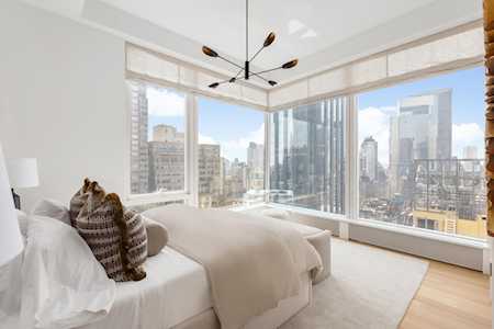 15 E 30th St #31B New York, NY 10016