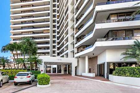 100 Lakeshore Drive #T-51 North Palm Beach, FL 33408
