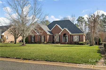 5929 Meadowmere Dr Wesley Chapel, NC 28110
