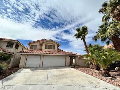 2829 Manzanilla Way Las Vegas, NV 89128