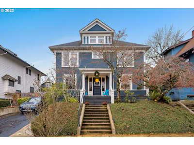 2434 NW Overton ST Portland, OR 97210