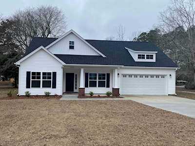 1282 Pinetucky Dr. Galivants Ferry, SC 29544