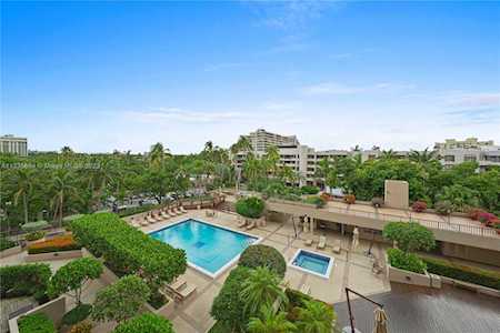 251 Crandon Blvd #402 Key Biscayne, FL 33149