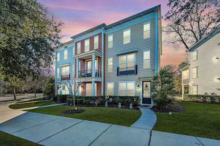 1587 Bluewater Way Charleston, SC 29414