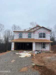 8037 Poplar Grove Ln Powell, TN 37849