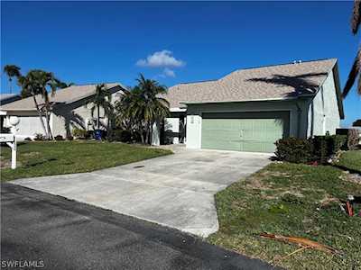 11620 Spinnaker Way Fort Myers, FL 33908
