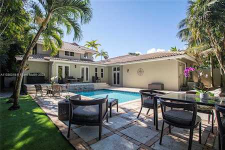3971 Poinciana Closed Rd Miami, FL 33133