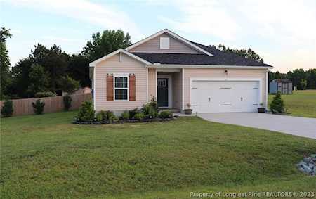 40 Starlight Dr Lillington, NC 27546