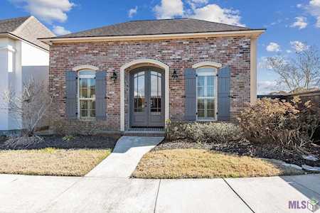 14439 Villa Carre Dr Baton Rouge, LA 70810