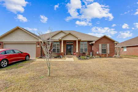 6159 Winchester Circle Milton, FL 32570
