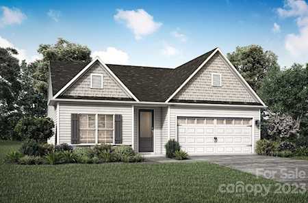 136 Colonial Reserve Ave Troutman, NC 28166