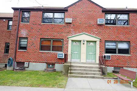 57-47 246 Crescent #Upper Douglaston, NY 11362