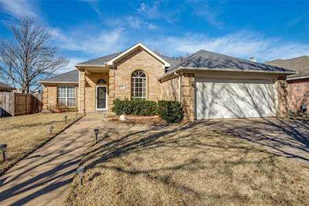 6832 Coldwater Canyon Road Fort Worth, TX 76132