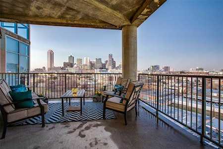 1001 Belleview Street #801 Dallas, TX 75215