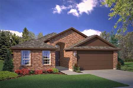 9620 FALLSTON Drive Fort Worth, TX 76108