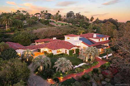 18319 Colina Fuerte Rancho Santa Fe, CA 92067