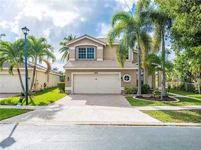 1852 SW 163rd Ave Miramar, FL 33027