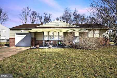 1014 Pinebrook Rd Cherry Hill, NJ 08034