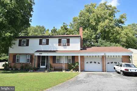 12730 Country Ln. Waldorf, MD 20601