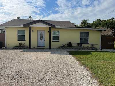 4436 17th St W Bradenton, FL 34207