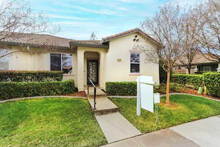 2230 Rose Arbor Drive Sacramento, CA 95835