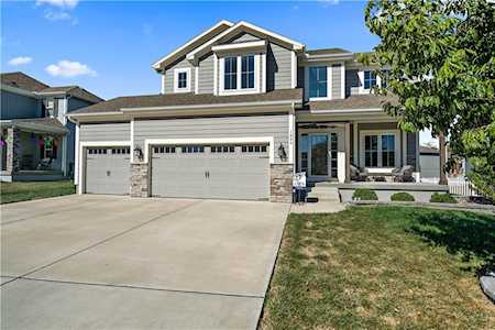 1006 SW Arborfair Dr Lee's Summit, MO 64082
