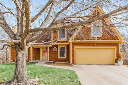 3415 Rock Creek Dr Kansas City, MO 64116