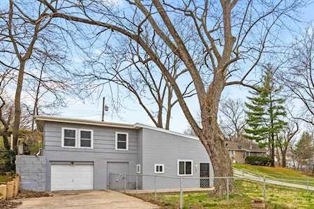 9505 E 14th St S Independence, MO 64052