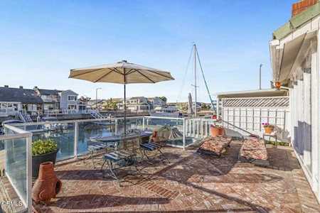 2511 Jamestown Ct Oxnard, CA 93035