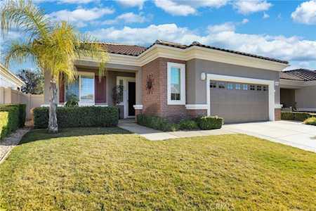 1766 La Cantera Way Beaumont, CA 92223