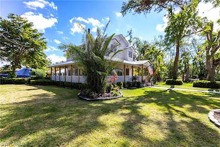 1410 Linhart Ave Fort Myers, FL 33901