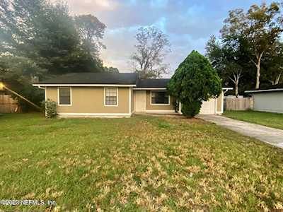 5761 Ricker RD Jacksonville, FL 32244