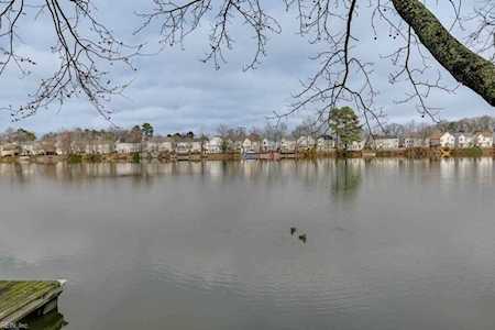 5308 Garnett Pointe Ct Virginia Beach, VA 23462