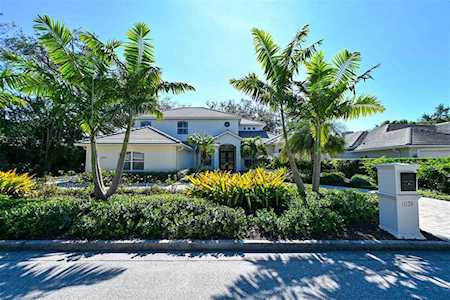 1874 Oleander St Sarasota, FL 34239