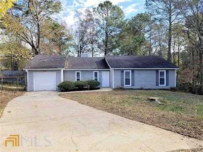 632 Crestmont Court Jonesboro, GA 30238