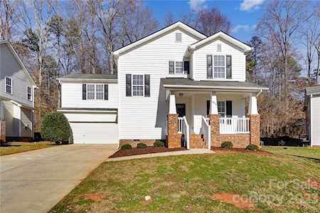 4815 Canipe Dr Charlotte, NC 28269