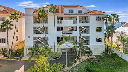 1042 Bellasol WAY #403 Apollo Beach, FL 33572