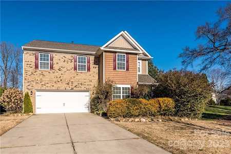 9114 Griers Pasture Dr Charlotte, NC 28278