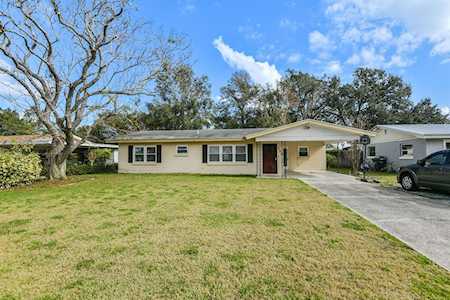 120 Tremont Dr Winter Haven, FL 33884