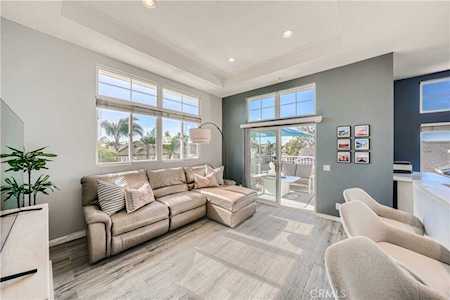 7861 Happy Dr #201 Huntington Beach, CA 92648