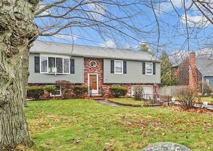 616 Roger Williams Ave East Providence, RI 02916