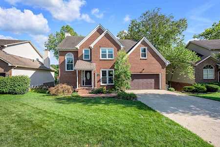1026 Forest Lake Dr Lexington, KY 40515