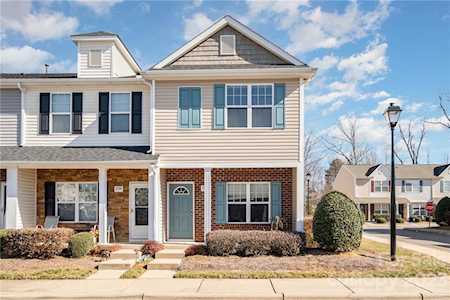 12704 Livengood Ln Charlotte, NC 28269