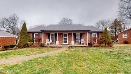 12019 Springmeadow Ln Goshen, KY 40026