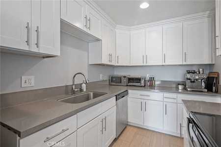 6542 Ocean Crest Dr #B214 Rancho Palos Verdes, CA 90275