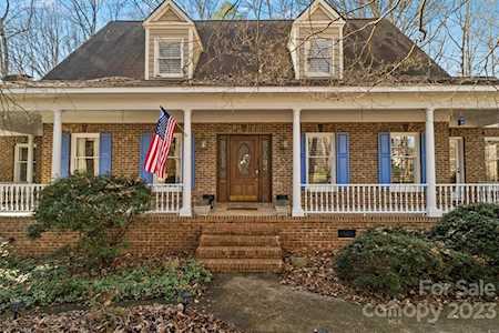 4748 Homestead Place Matthews, NC 28104