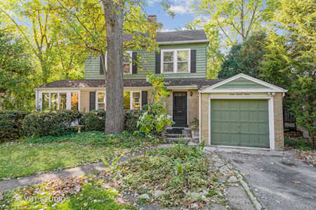 4712 Montgomery Ave Downers Grove, IL 60515