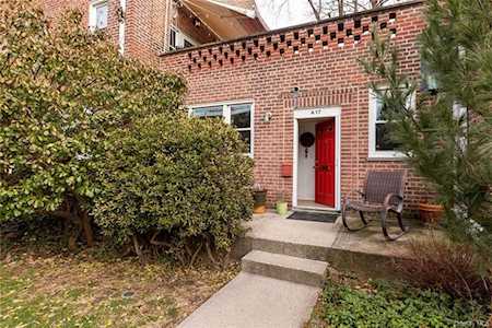 4601 Henry Hudson Parkway #A17 Bronx, NY 10463