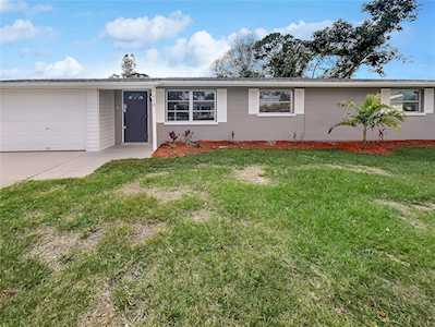 7428 Cass CIRCLE Sarasota, FL 34231